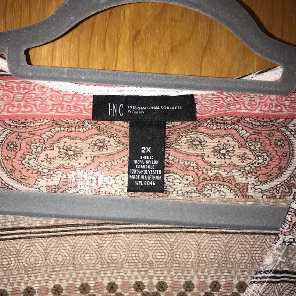 Floral & Paisley Inc International Concepts top - Picture 3 of 5